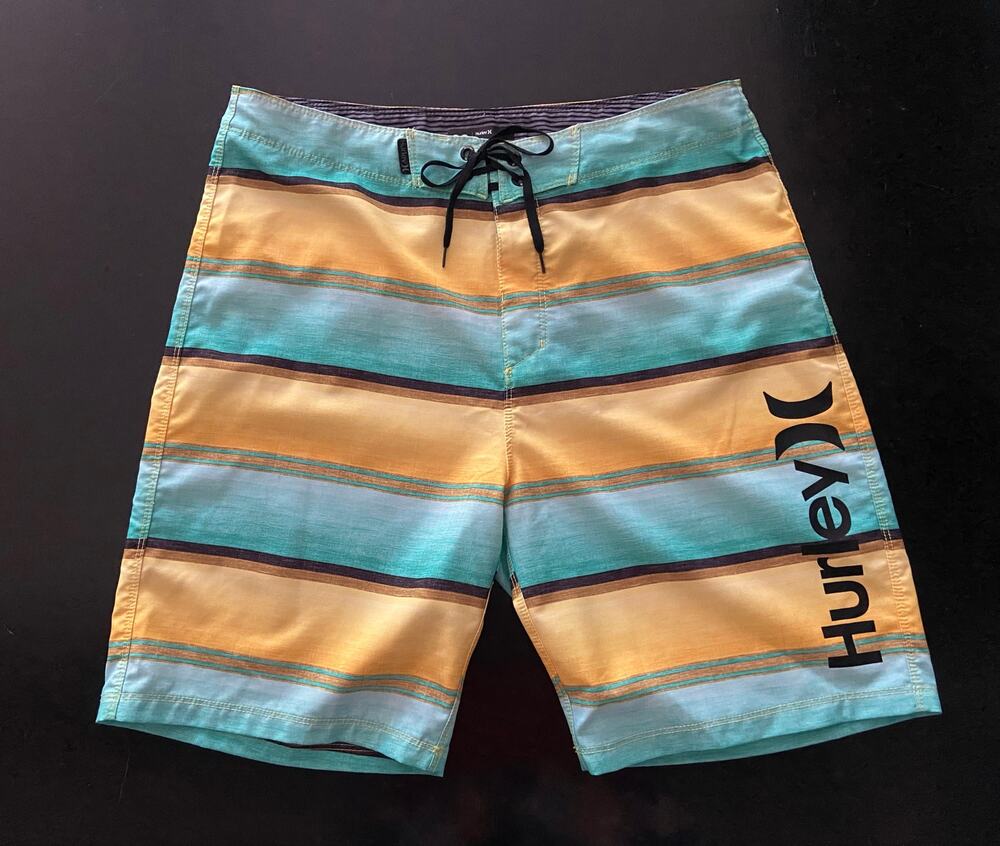 HURLEY Yellow/Blue 20" Boardshorts sz 32